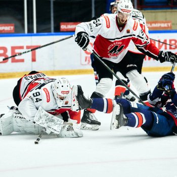 На равных с лидерами